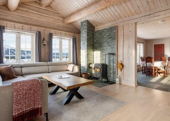 Дом отдыха Reveenka - In With Jacuzzi For Rent *